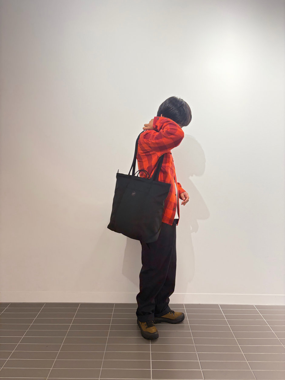 トートバッグと思いきやバックにもなる！？ KEI