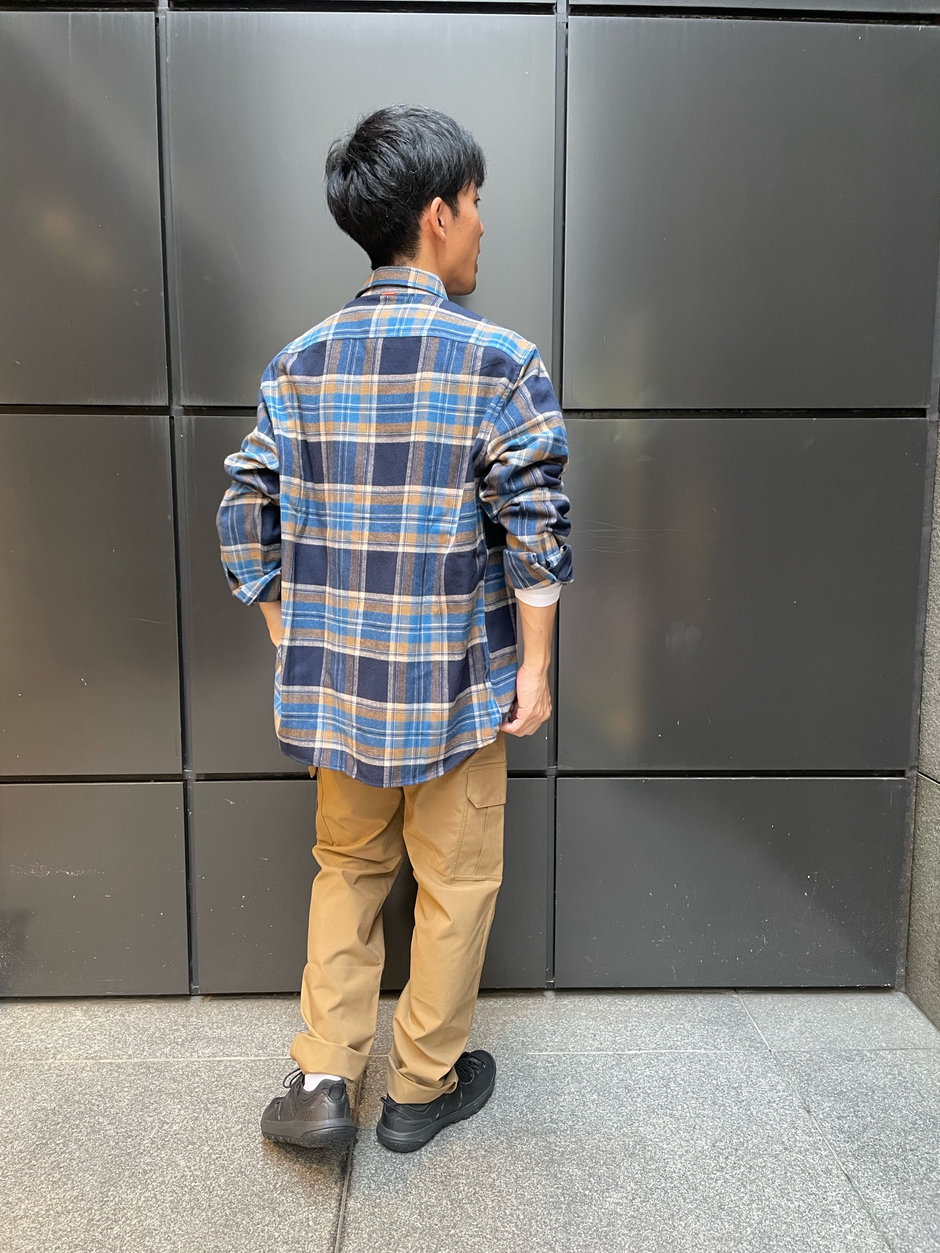 定番アウトドアシャツコーデ Kawamura