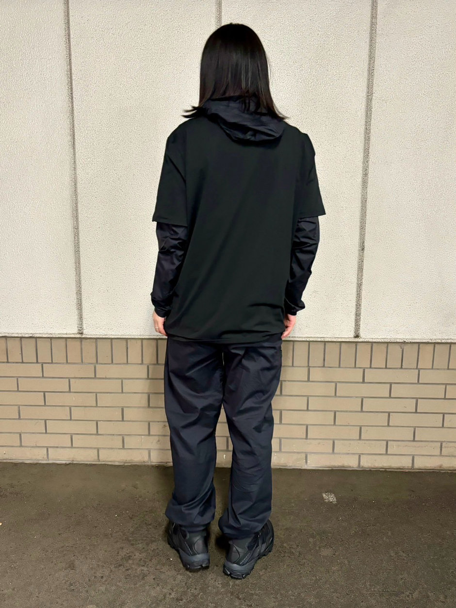 春ブラックコーデ aki