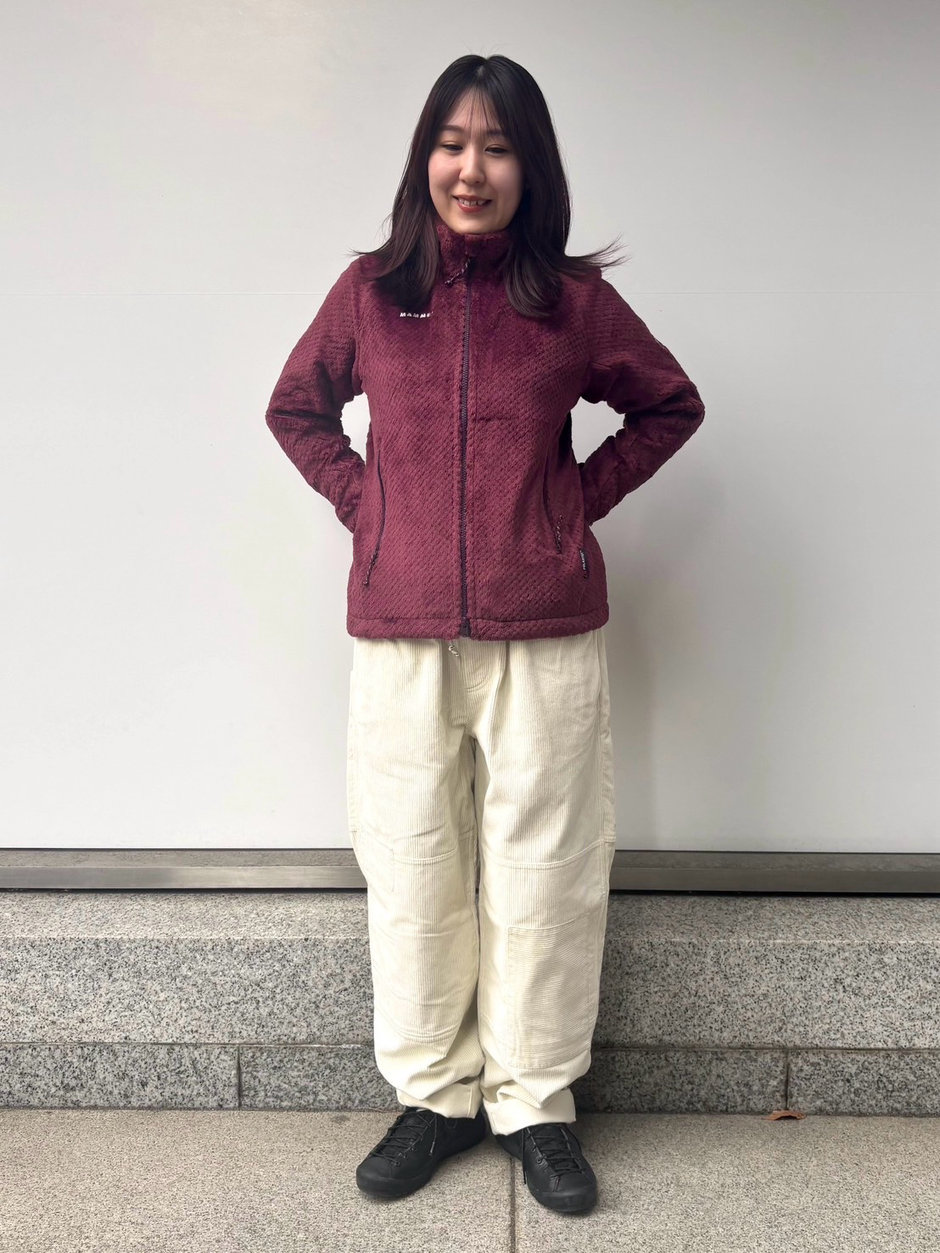 珍しくブラック以外で♩ aki