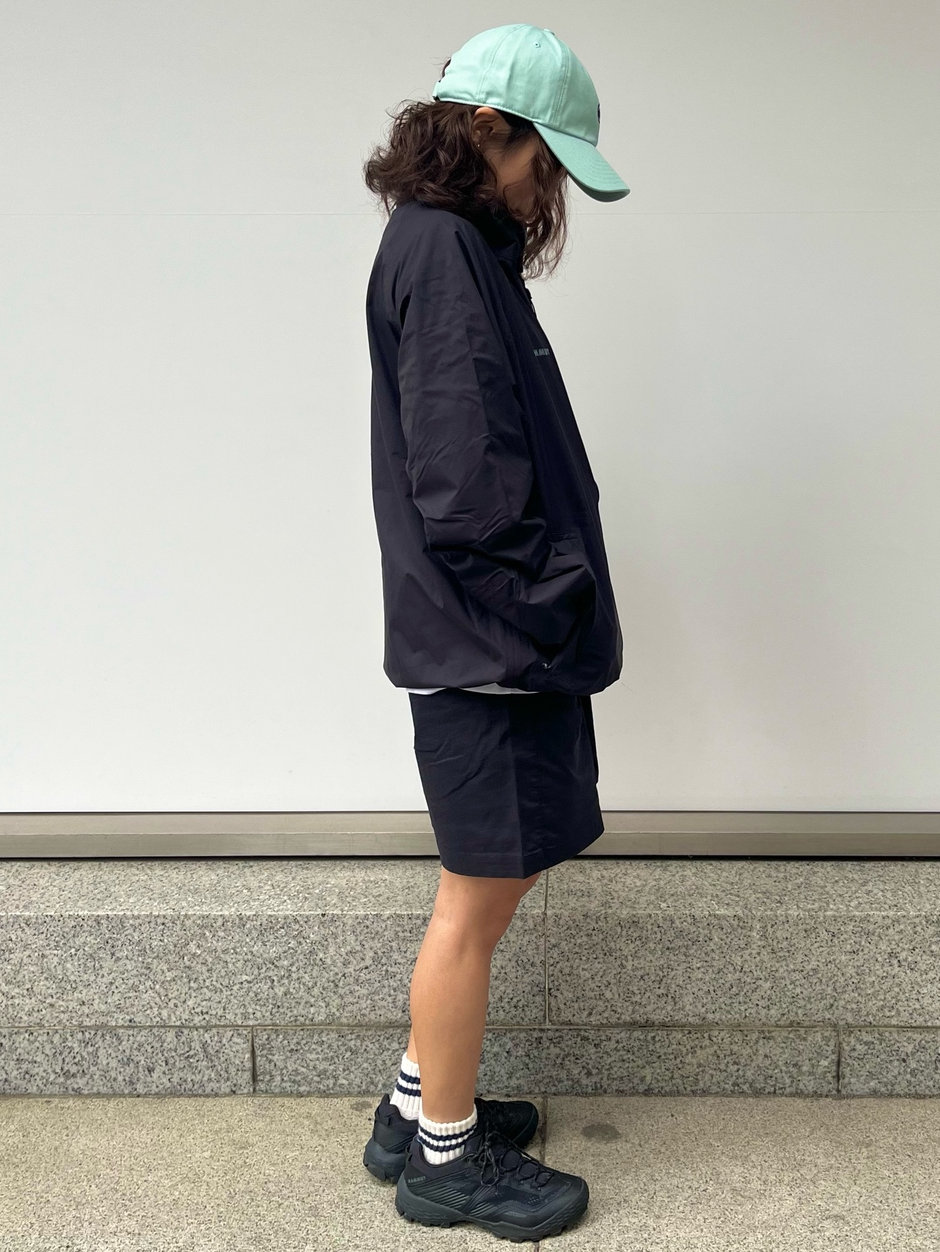 ブラックコーデ asa