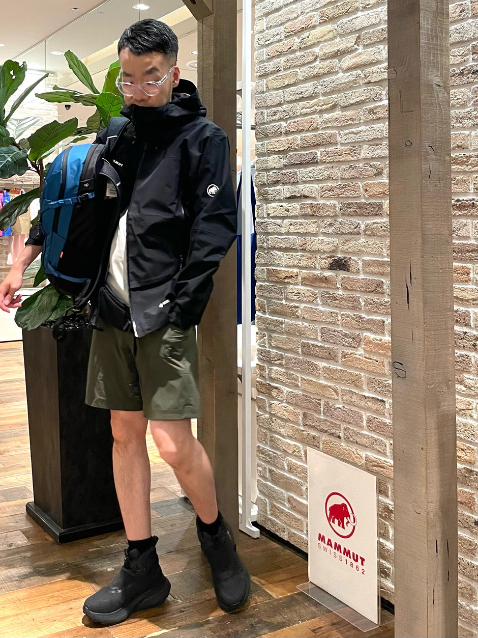 夏山ハイキングにもハードシェルを！ E!KAWA