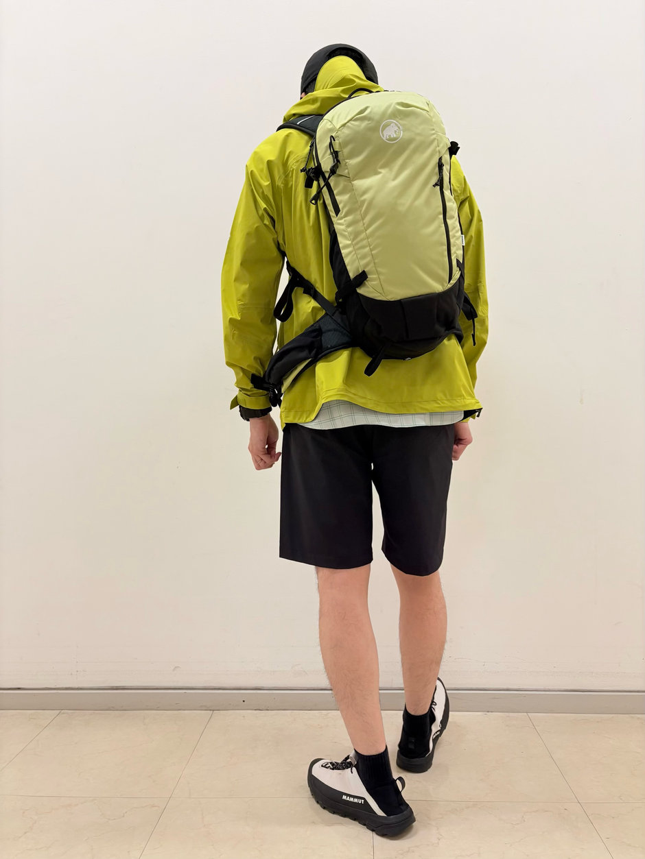 神戸の低山ハイキングを快適に楽しむアクティブスタイル E!KAWA
