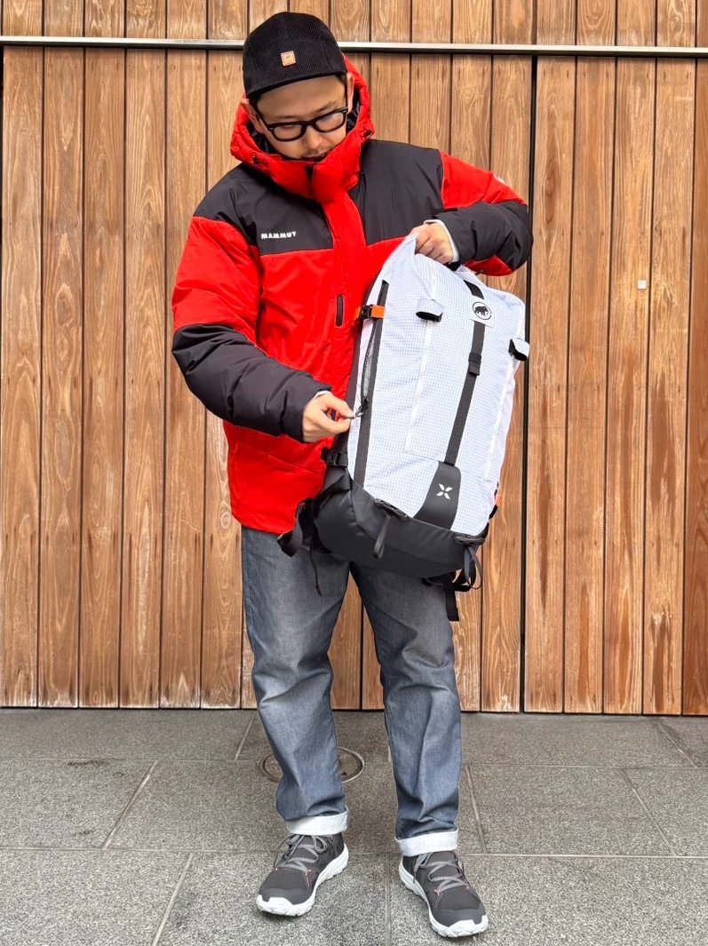 マムートレッドコーデ moga