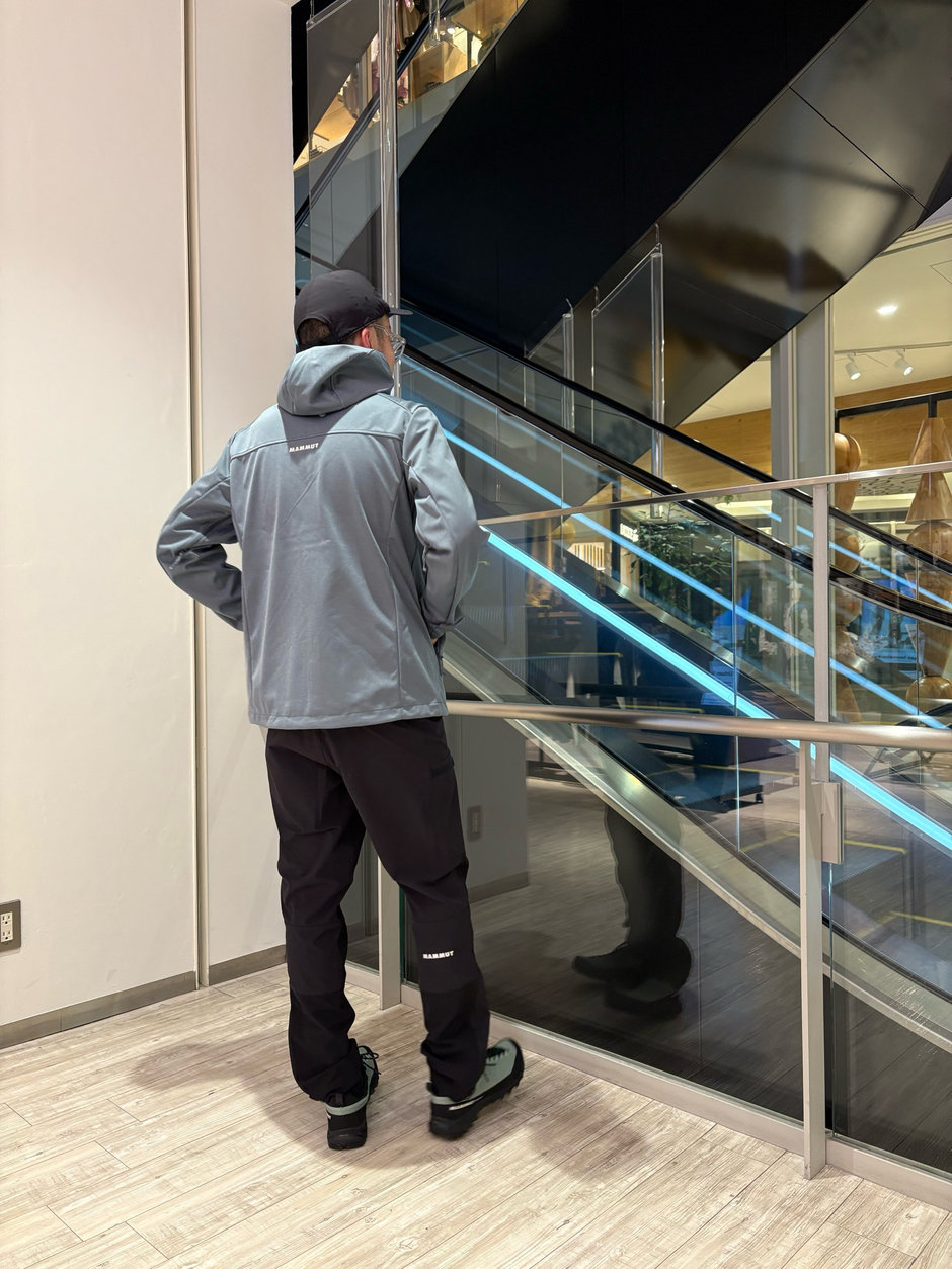 春色ソフトシェル × 新作シューズ E!KAWA