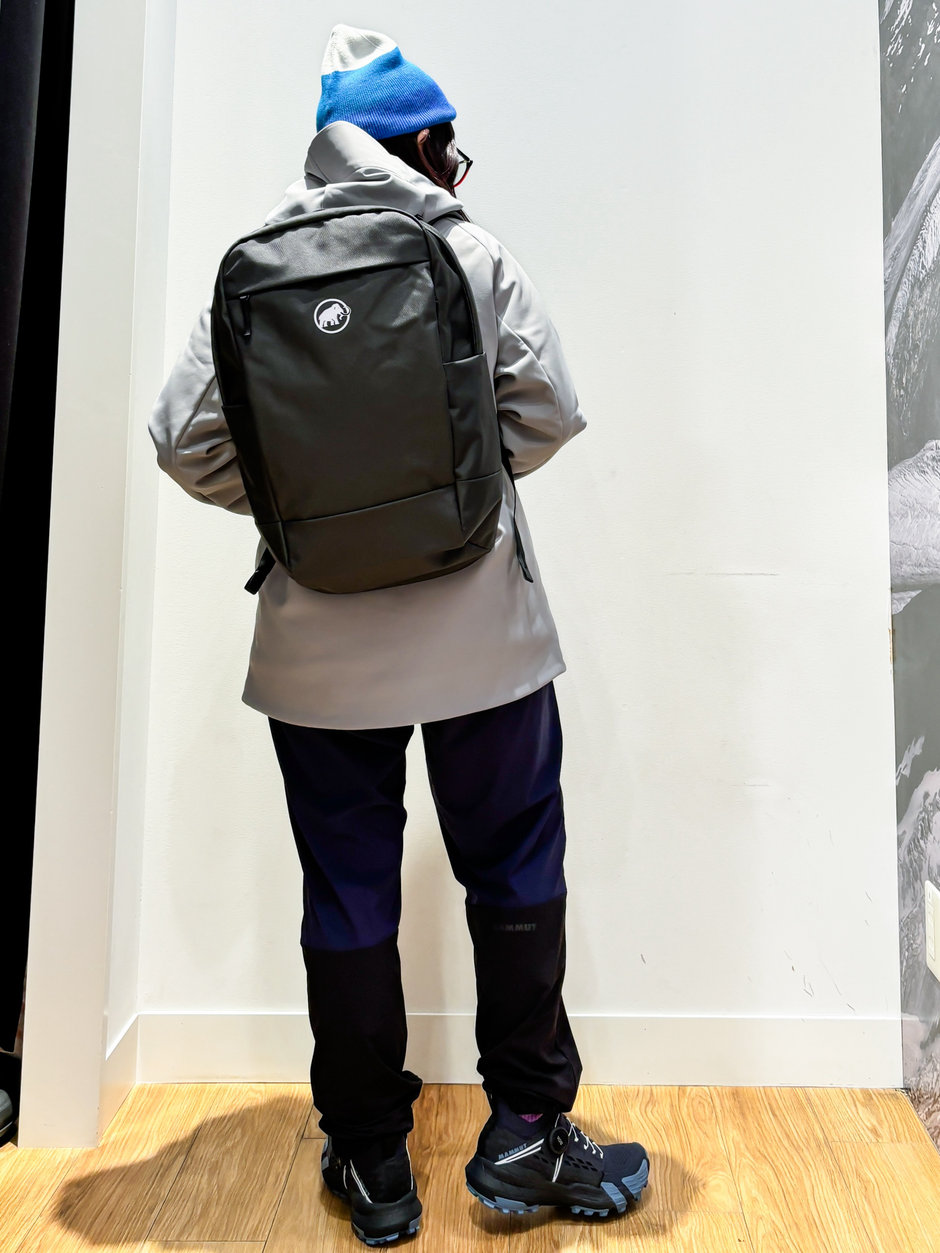 ソフトシェルがもちもちで着心地抜群です… ほの