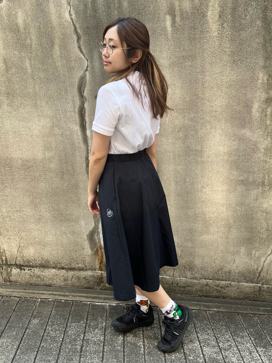 春のオフィスカジュアルコーデ Ito