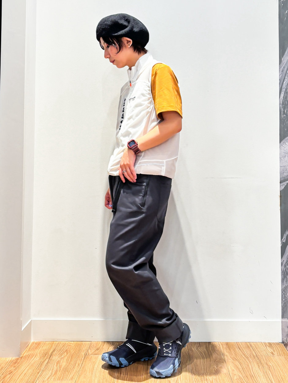 ストレッチが効いたデニムパンツ ほの