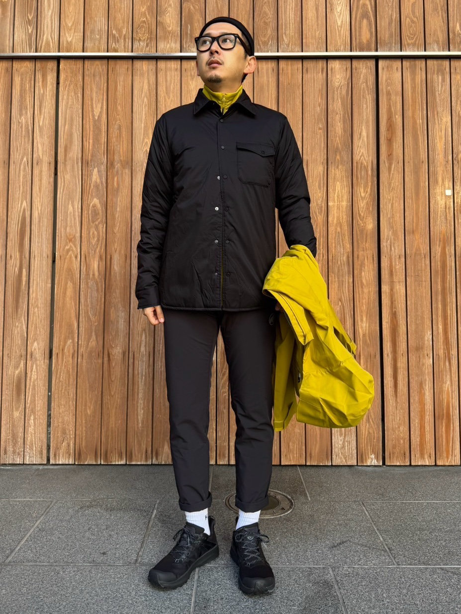 Black × Aura コーデ moga