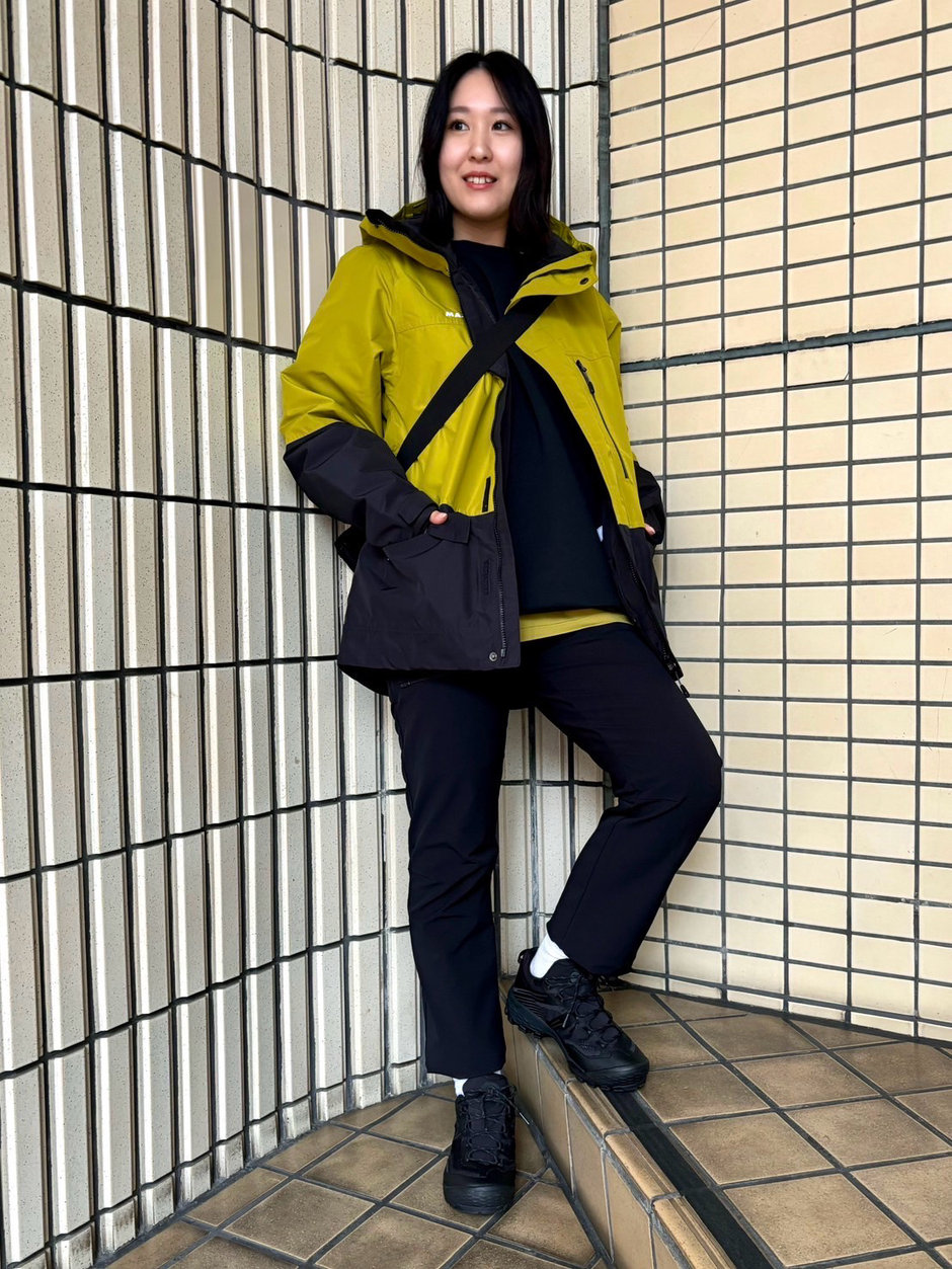 イエロー×ブラックコーデ aki