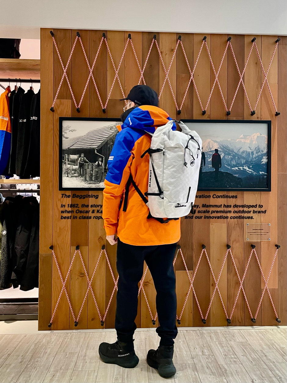 Eiger × Casual E!KAWA