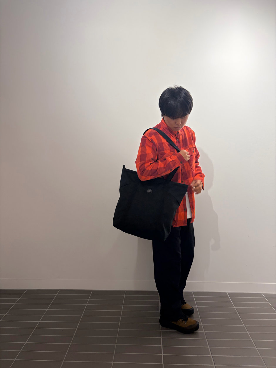 トートバッグと思いきやバックにもなる！？ KEI