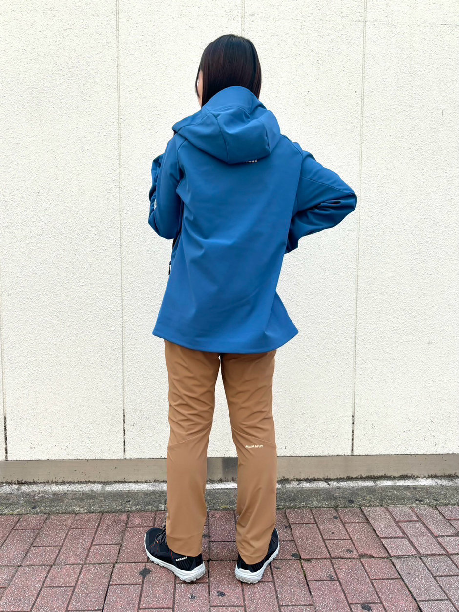 マストバイ！ジャケットコーデ aki