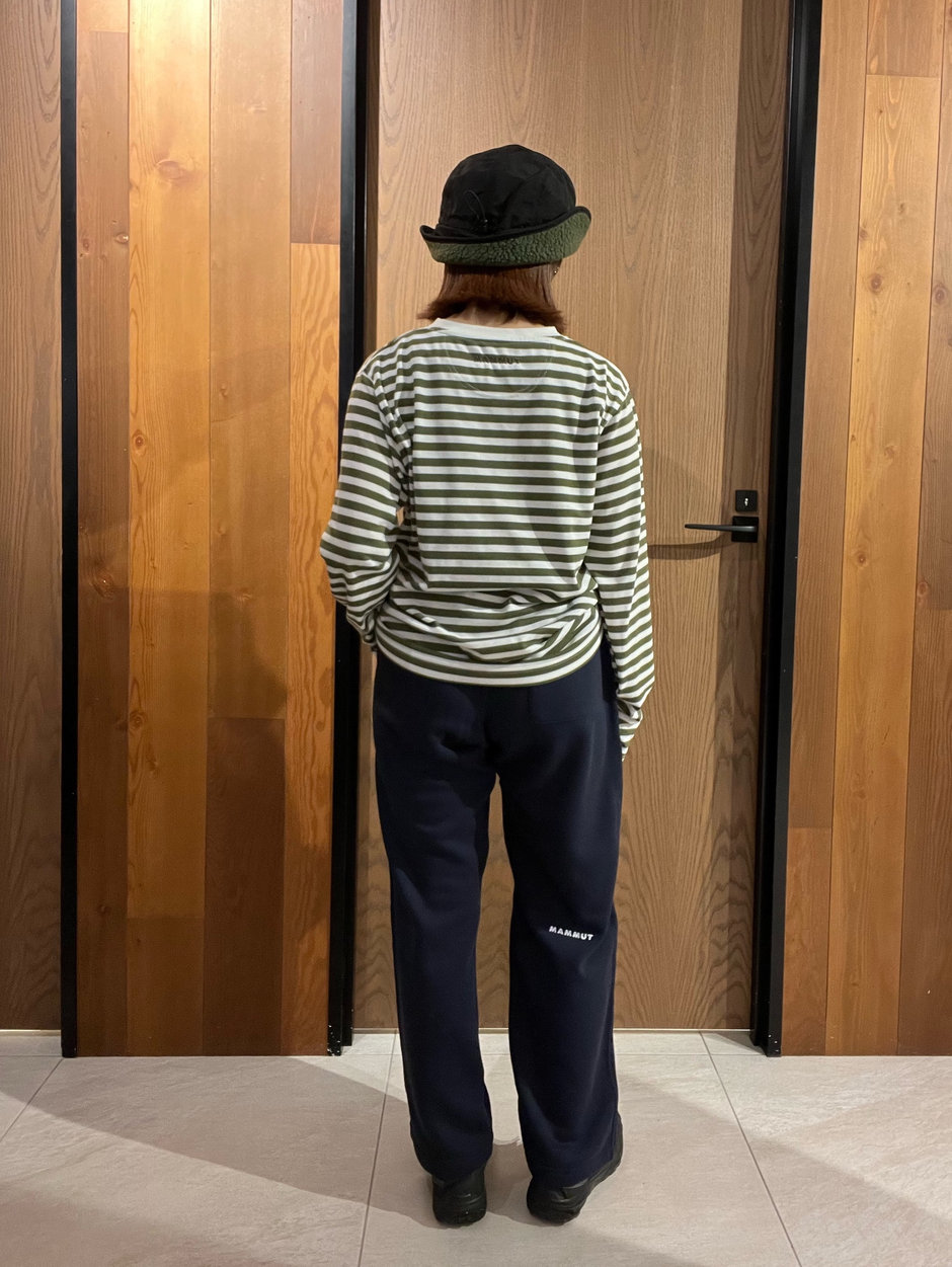 秋ダウンコーデ Ito