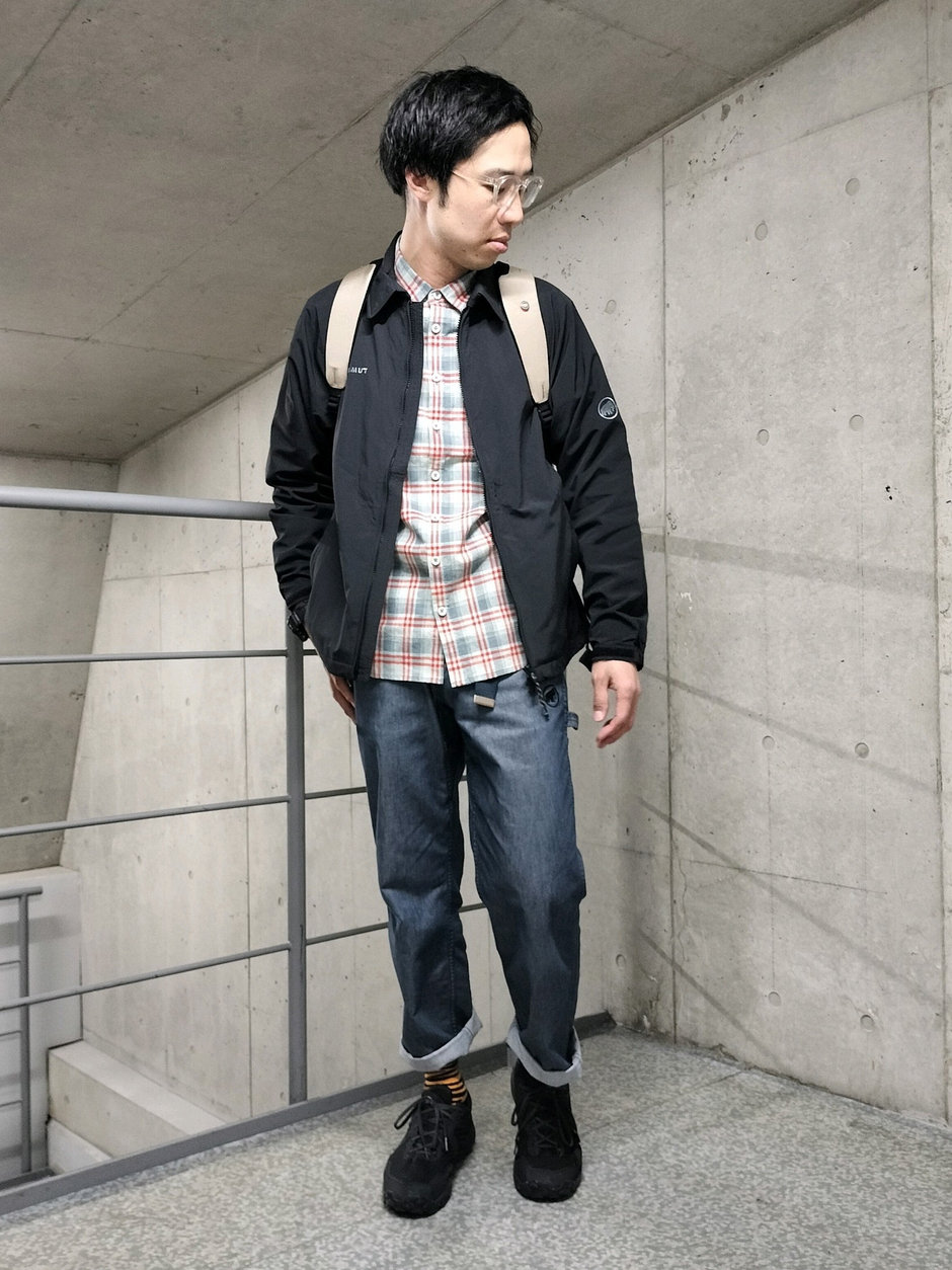 春らしいライトアウターコーデ まえちゃん