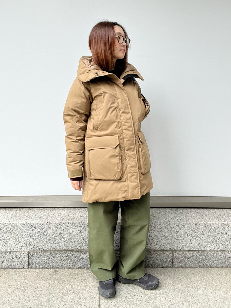 軽量極暖ダウン Ito