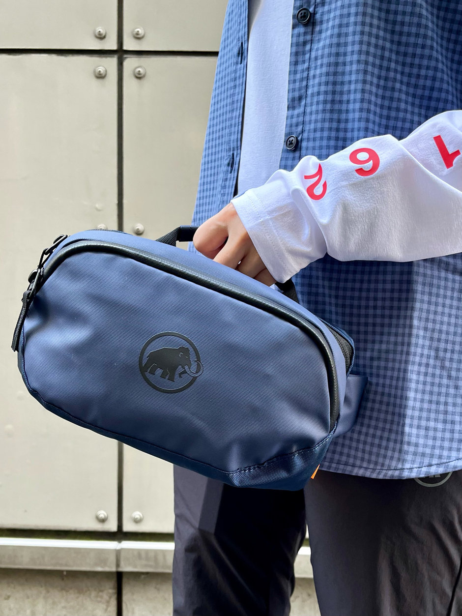 ブルー×ホワイト×ブラック Ito