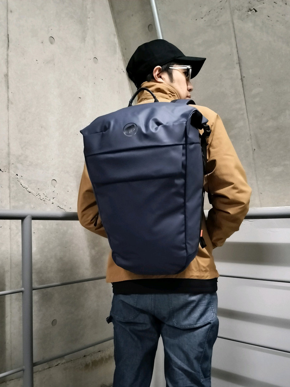 ライトなアウター、スウィングトップジャケット まえちゃん