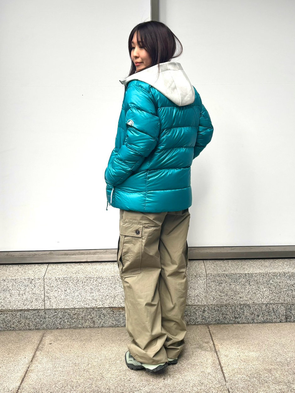 便利なフードレスダウン aki