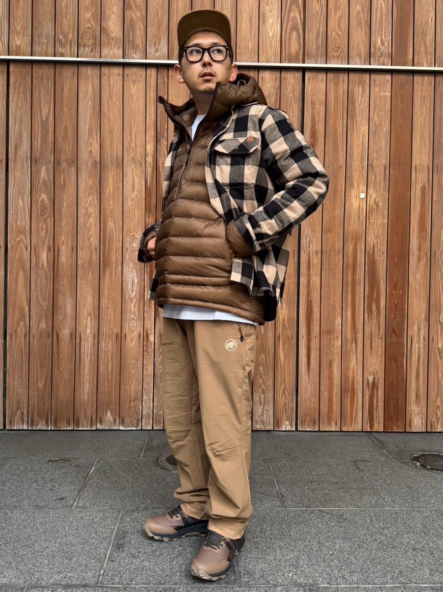 ベージュ×ブラウン moga