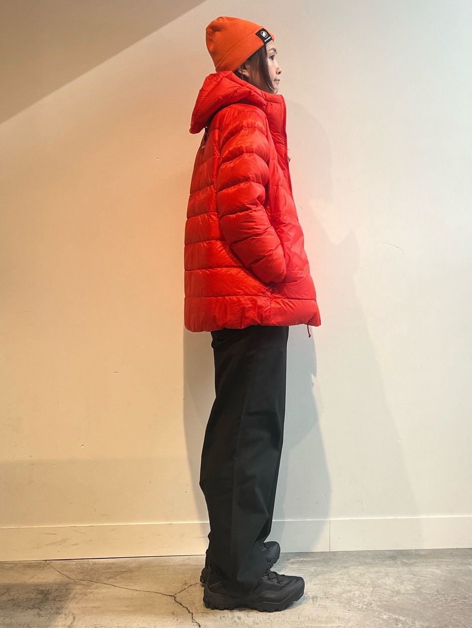 マムートレッド ニシハラマキ