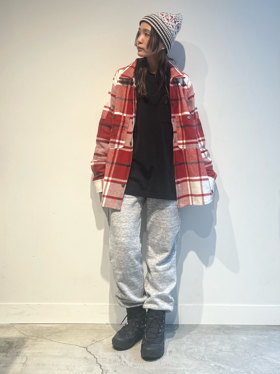  ニシハラマキ コーディネート画像