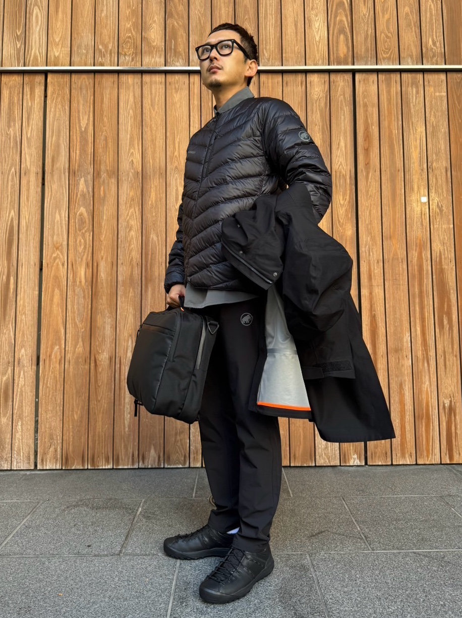 マムートビジネスカジュアル moga