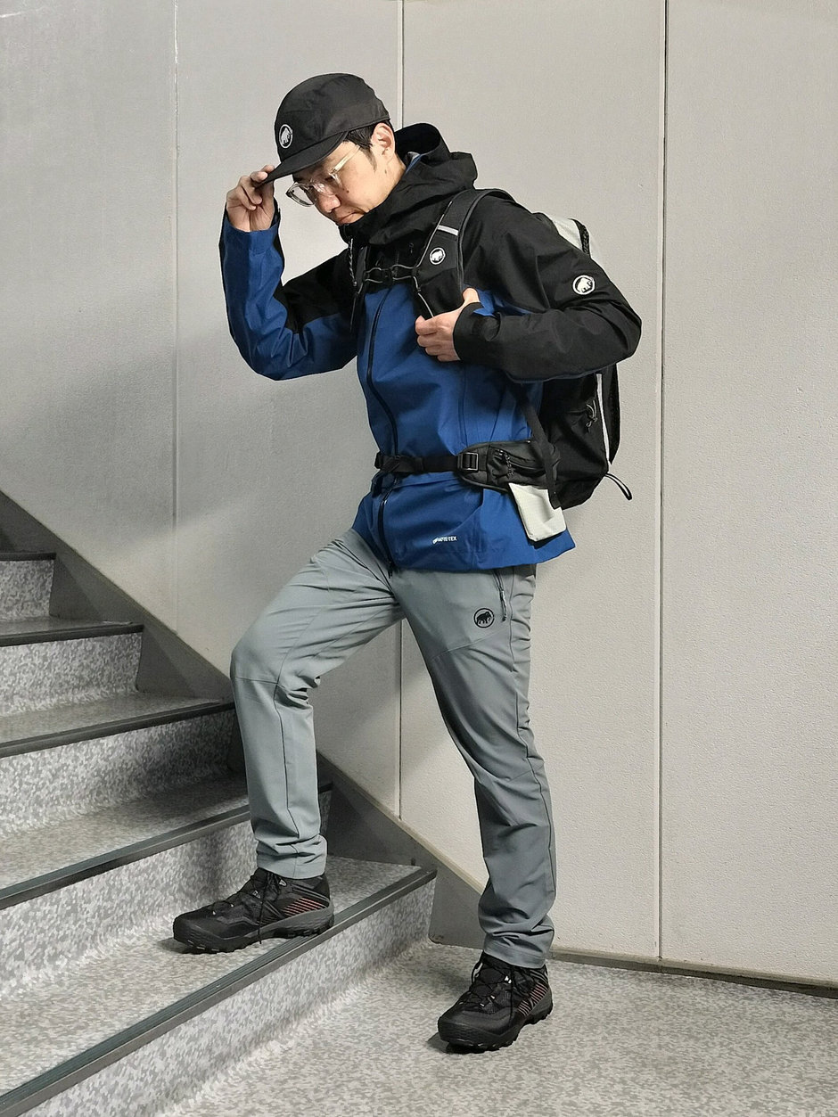 新色で決める！ハイキングスタイル まえちゃん