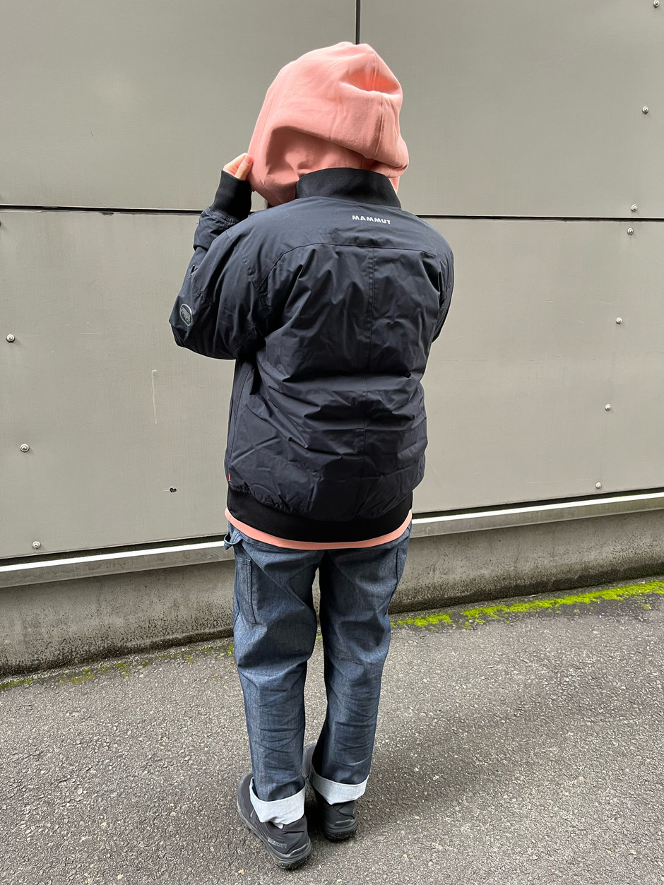 ボンバーコーデ Ito