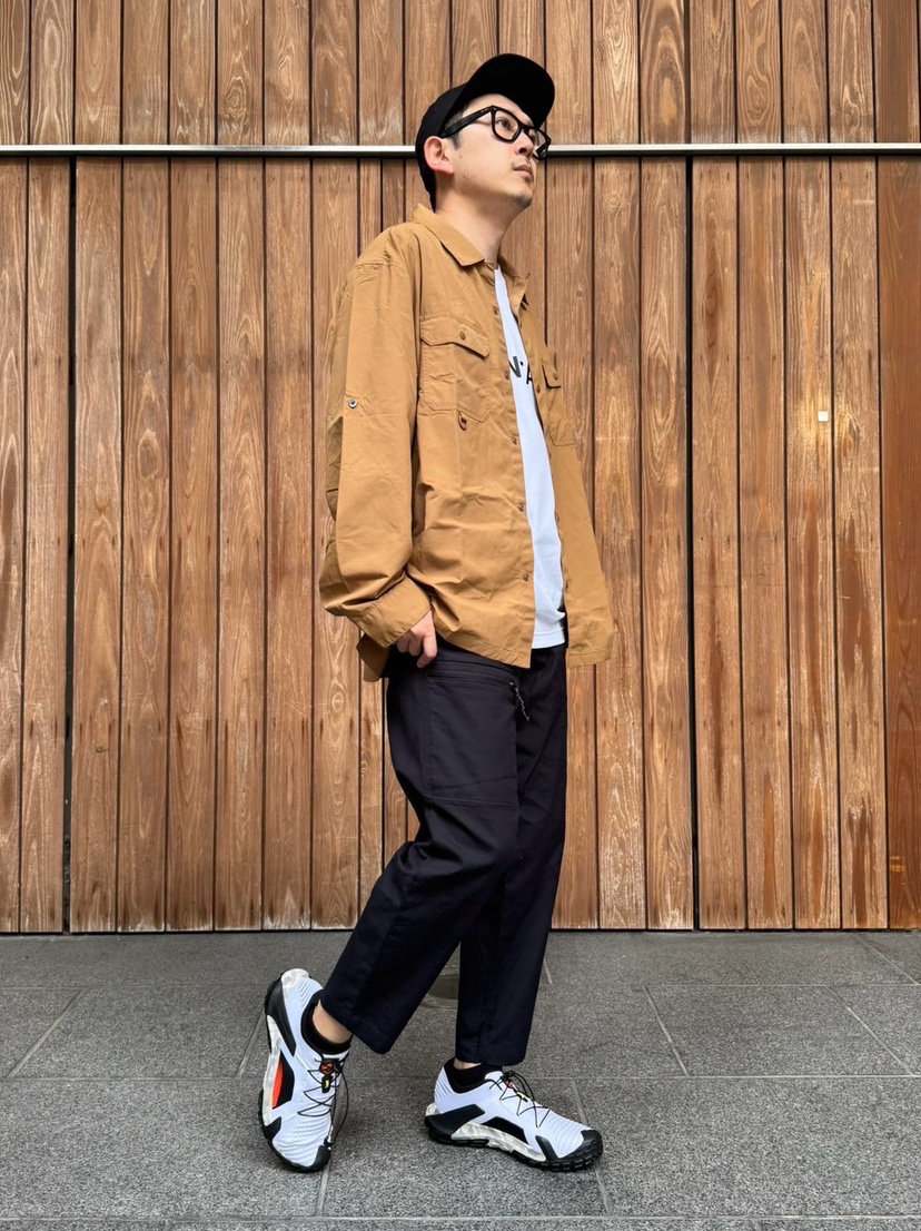 ブラウン×ブラック moga