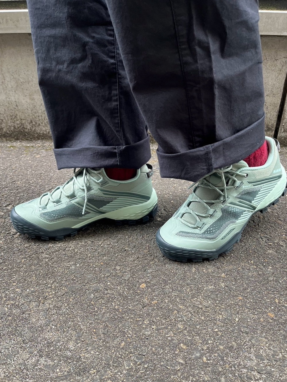 新色のスウェットを使って♡ asa