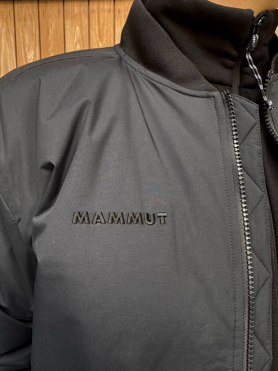 ナイジェルケーボンコーデ① moga