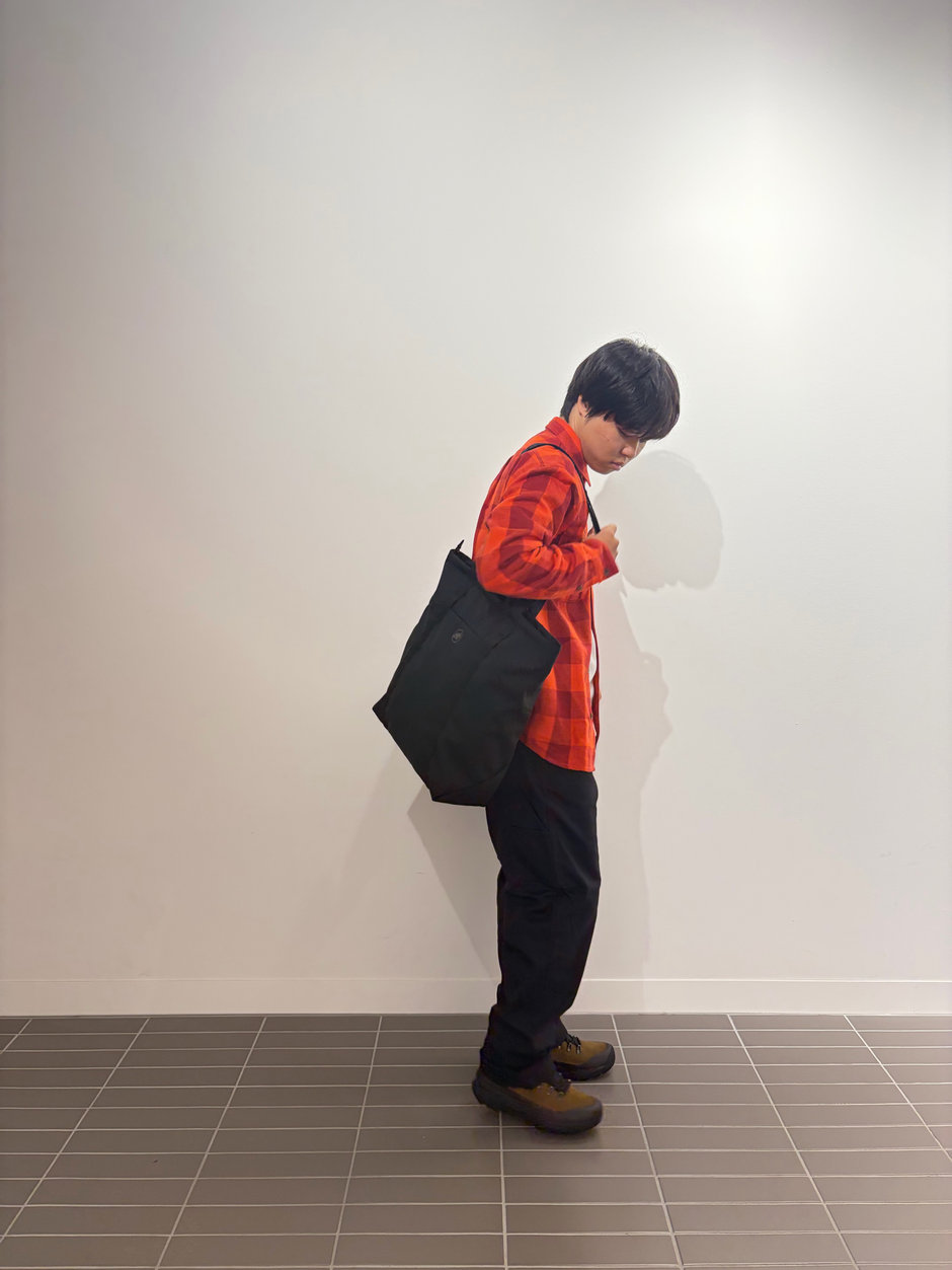 トートバッグと思いきやバックにもなる！？ KEI