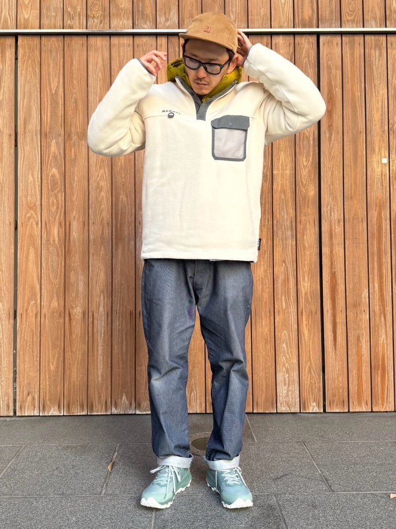 新作フリースコーデ moga