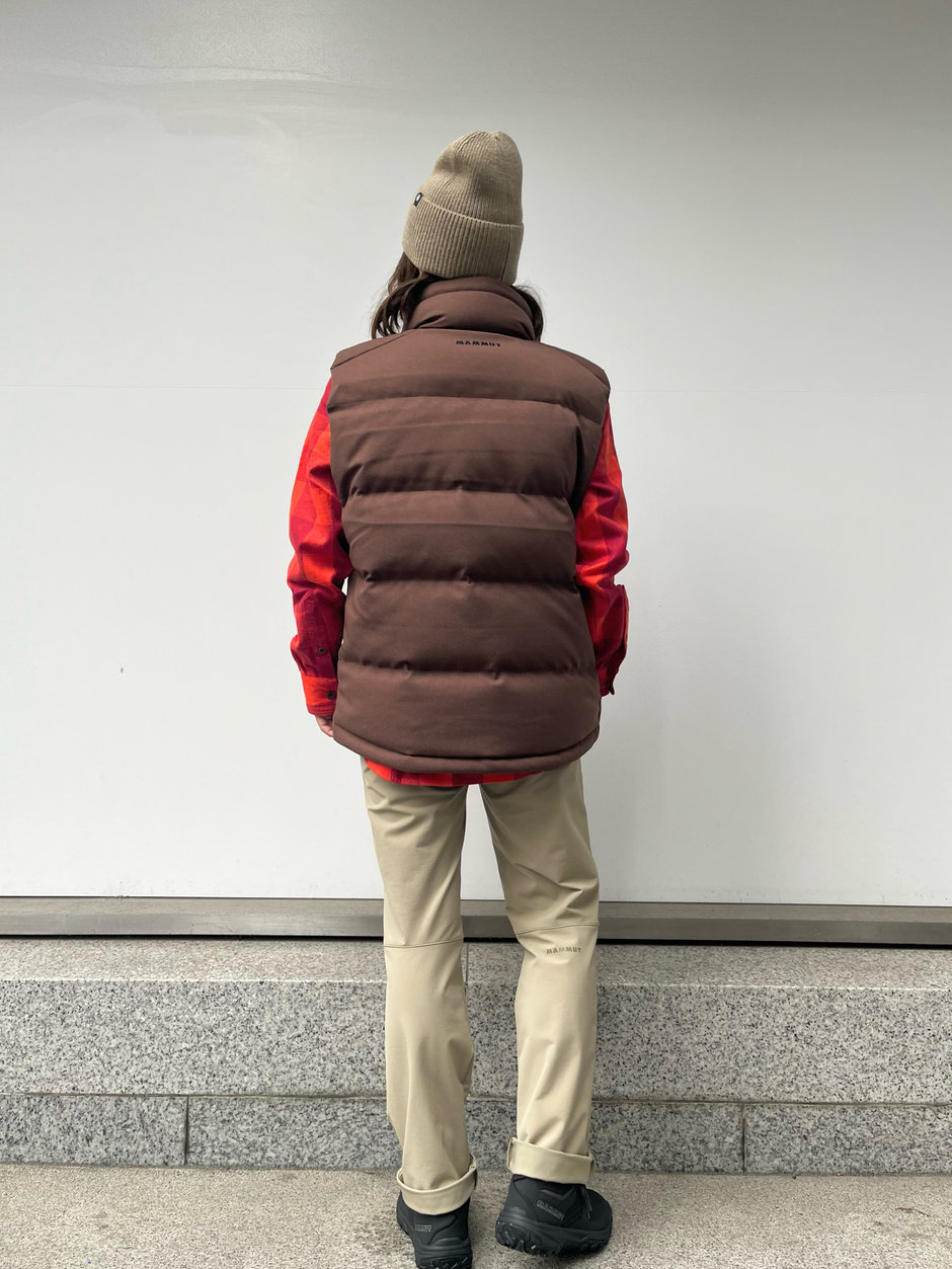 ダウンベスト持ってますか？？ asa