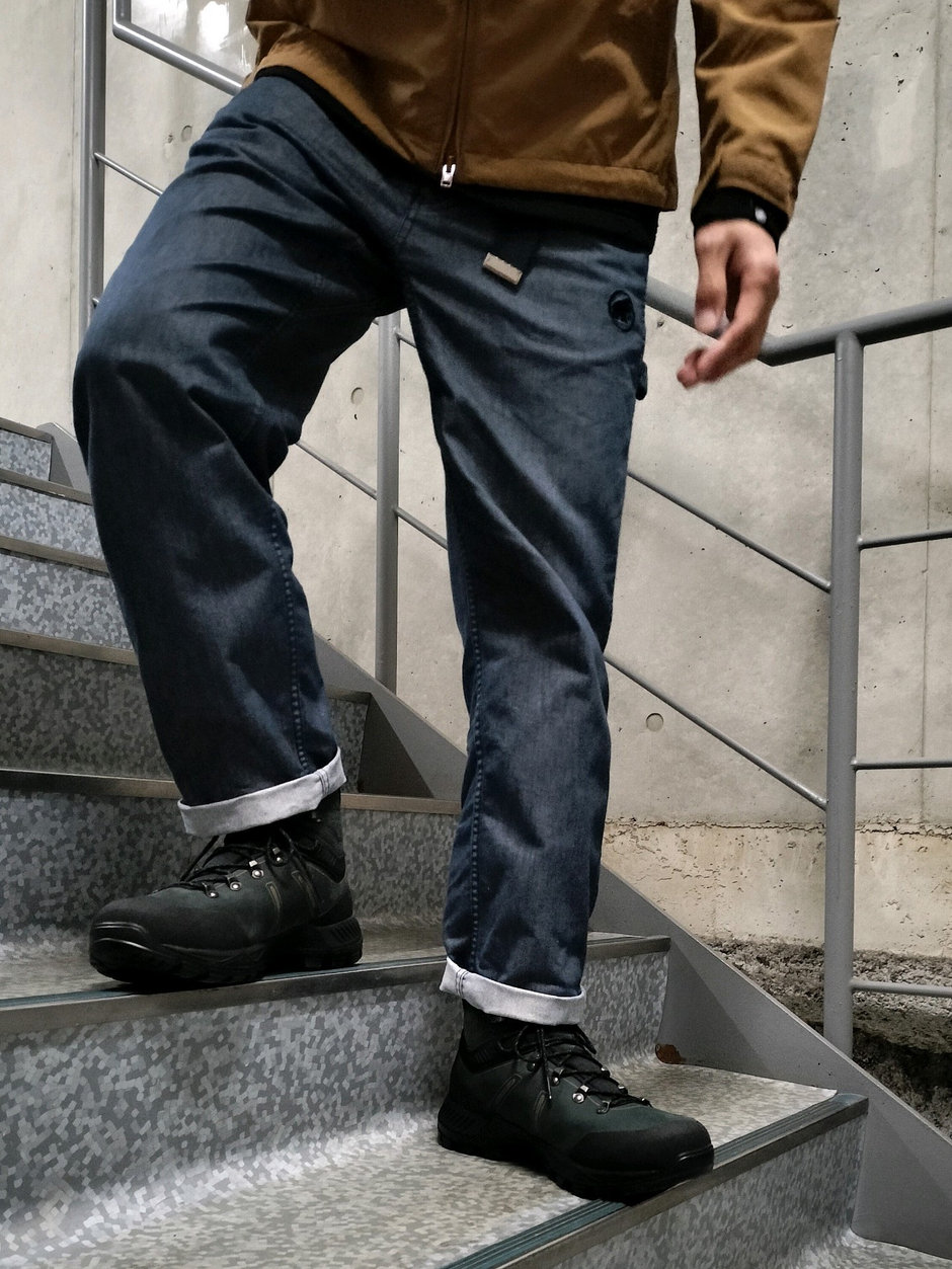 ライトなアウター、スウィングトップジャケット まえちゃん