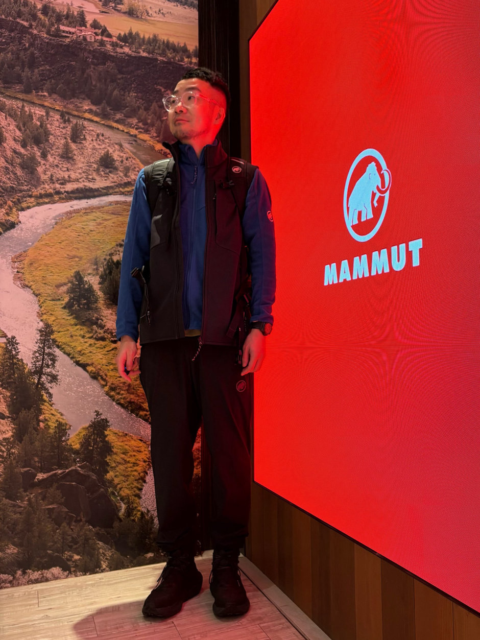 春山を意識した軽快レイヤリング E!KAWA