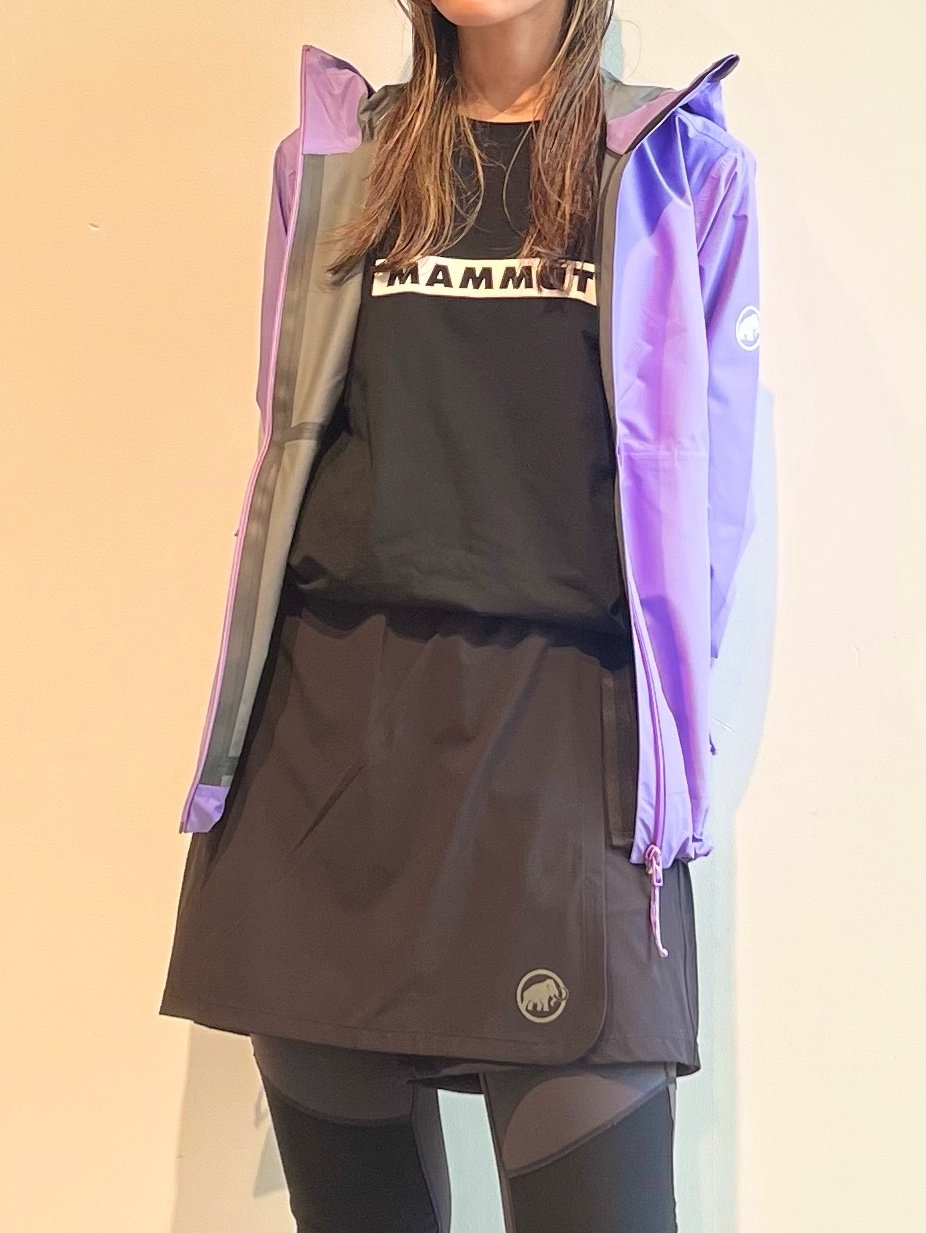 雨も楽しむ登山コーデ ニシハラマキ