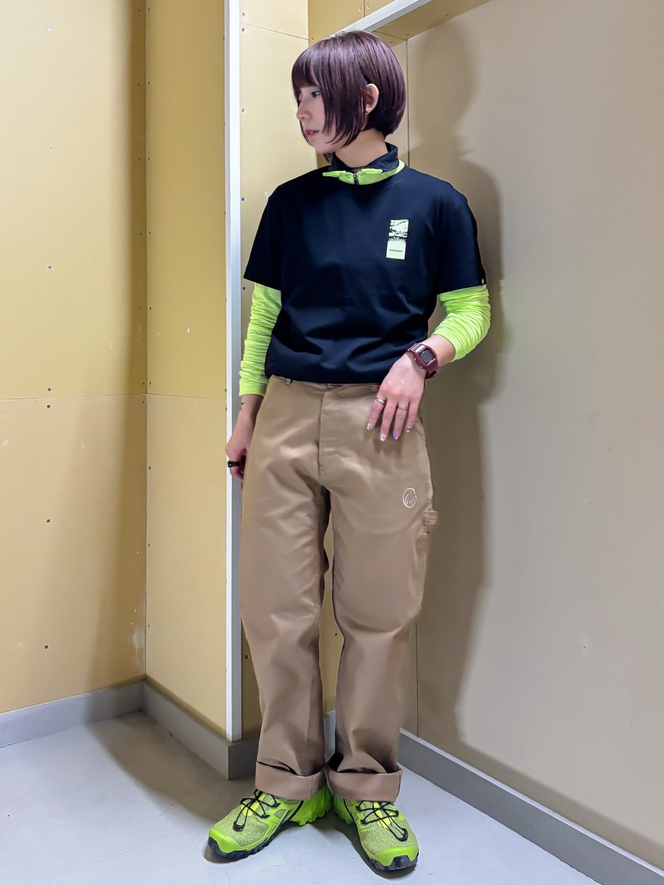 ライムグリーンが主役のコーディネート ほの