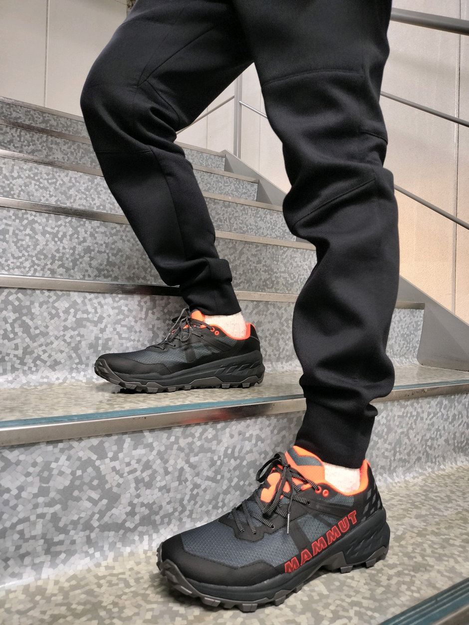 シャツ+スウェットパンツ まえちゃん