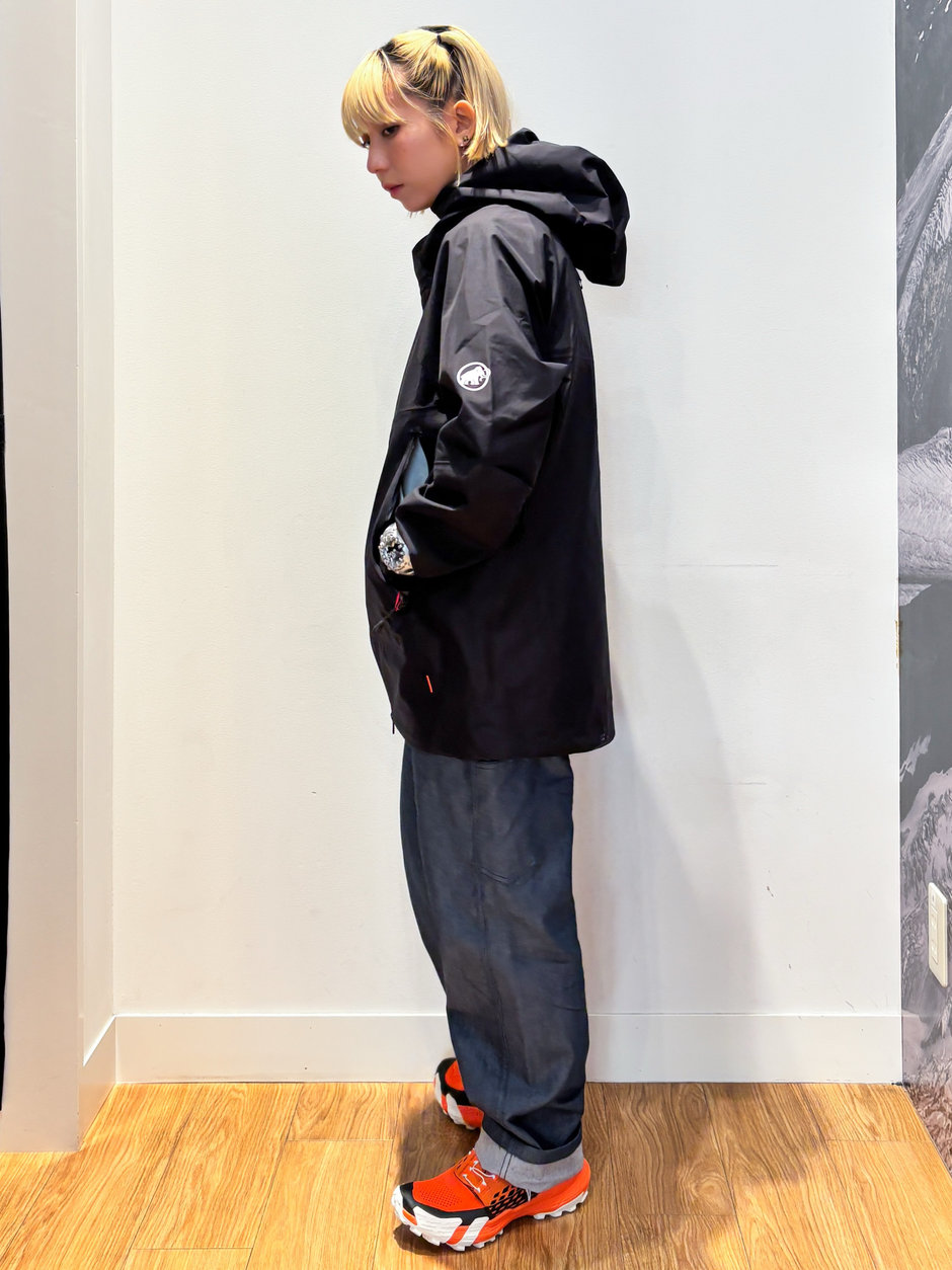 このハードシェルかっこよすぎますよ… ほの