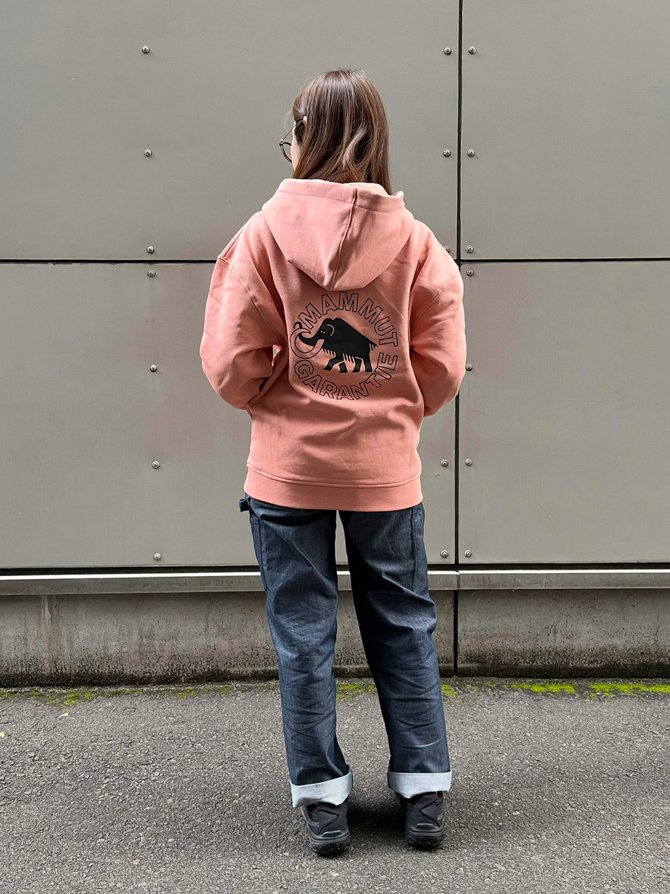 ボンバーコーデ Ito