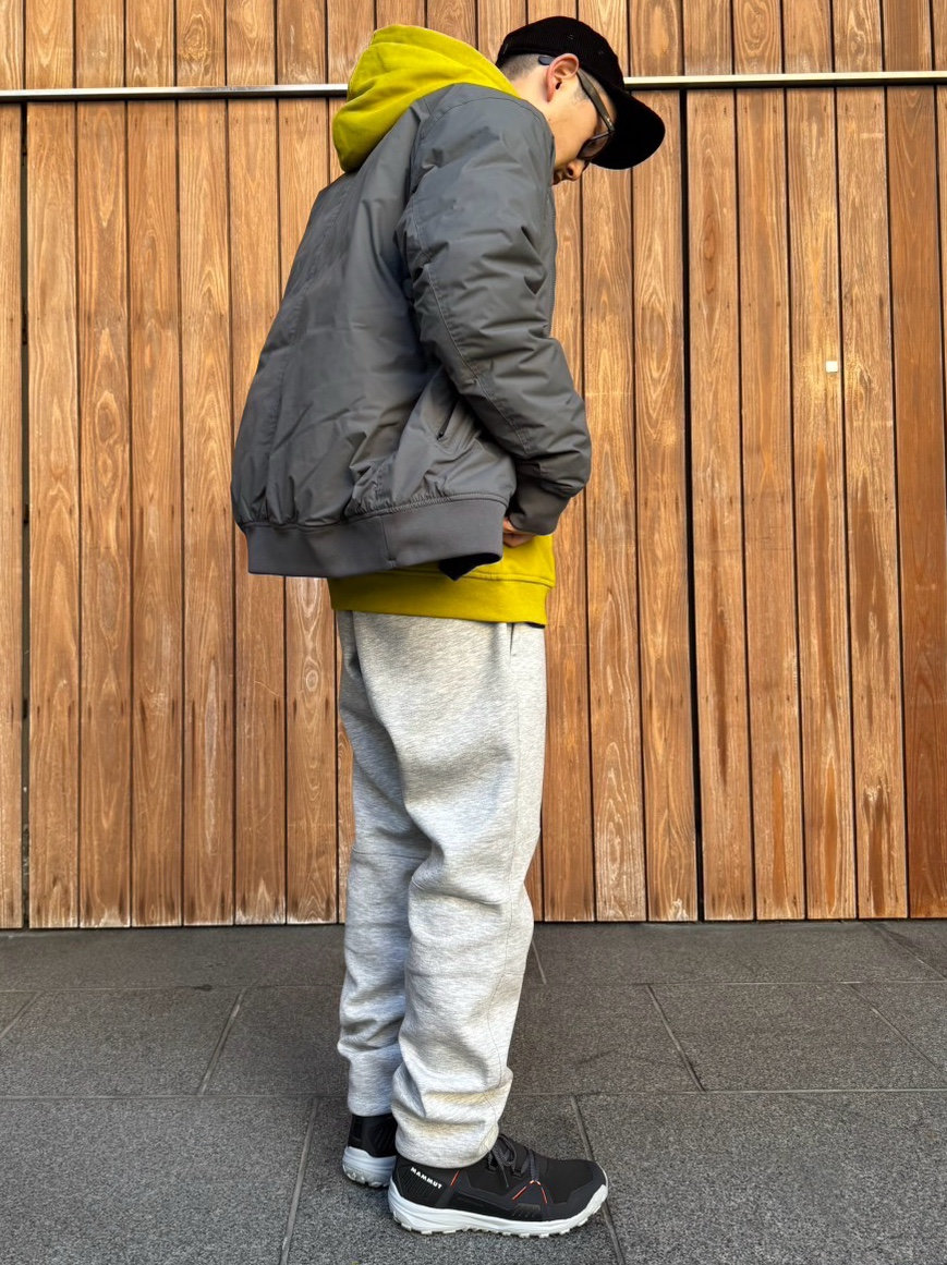 レトロマムートロゴ moga