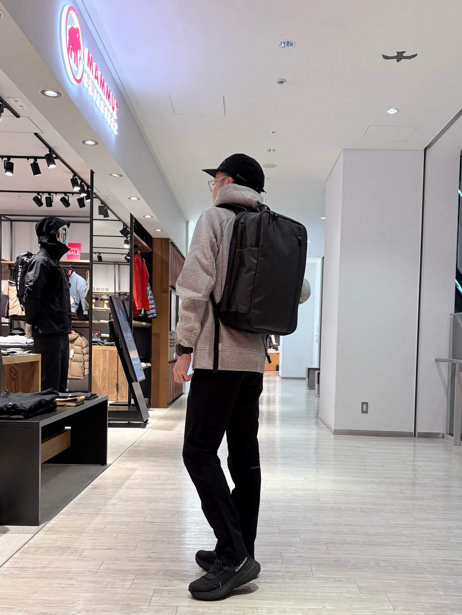 春に向けた軽やかなワークスタイル E!KAWA