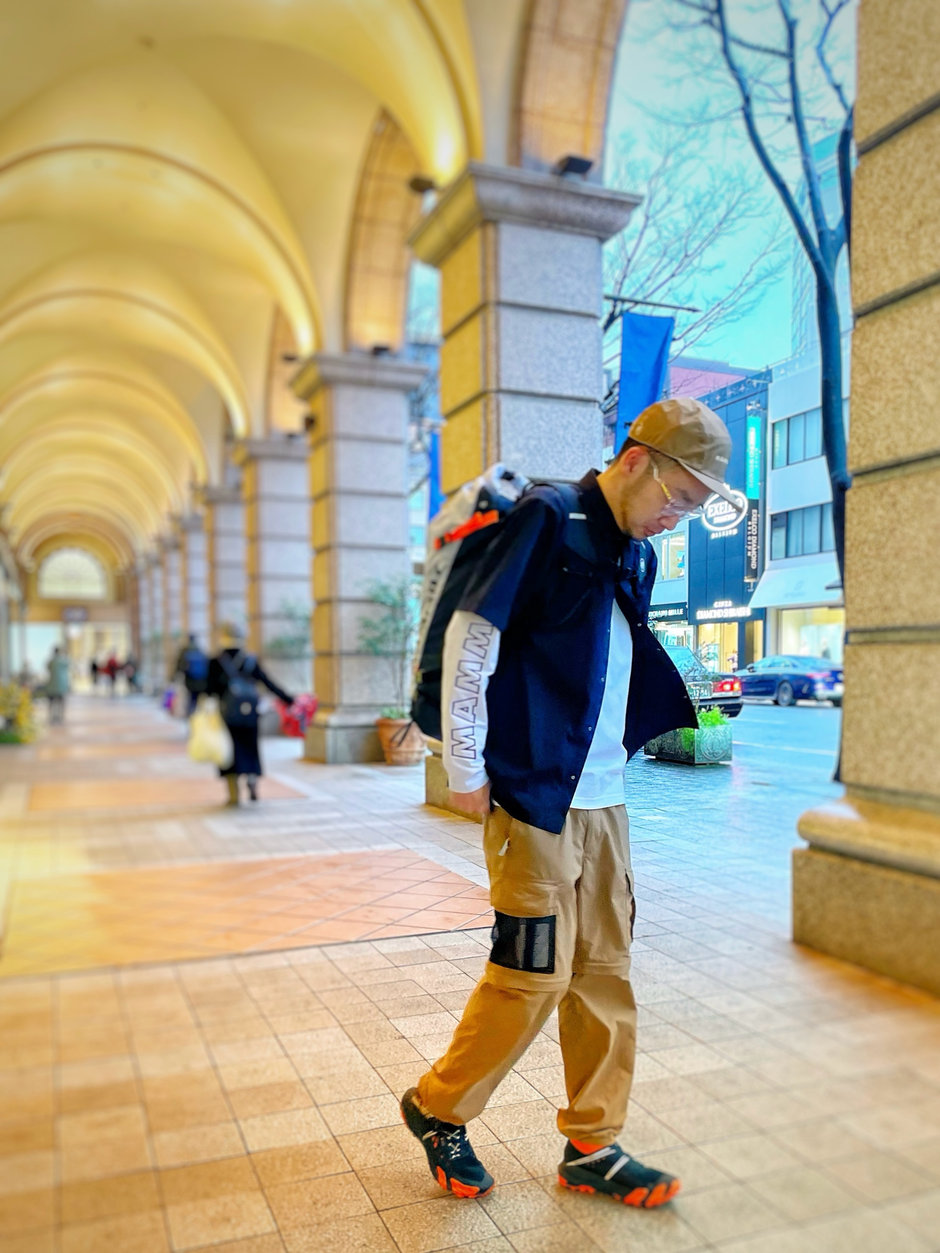 Going out in the evening E!KAWA