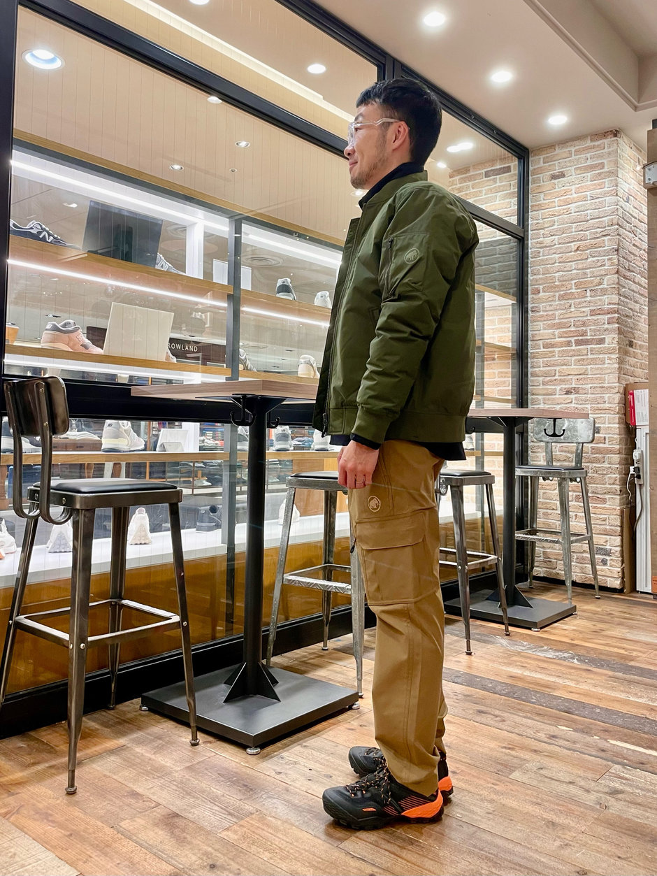 MAMMUT 流、冬のMA -1 E!KAWA