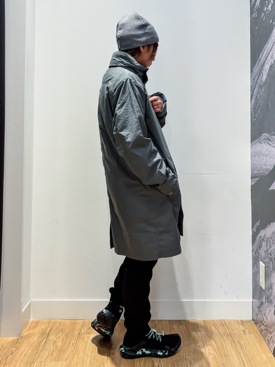 万能なウィンドブレーカーコート ほの