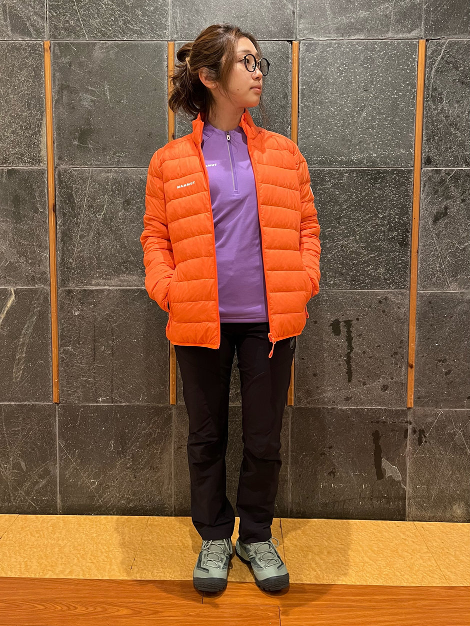 ビビットカラーコーデ Ito