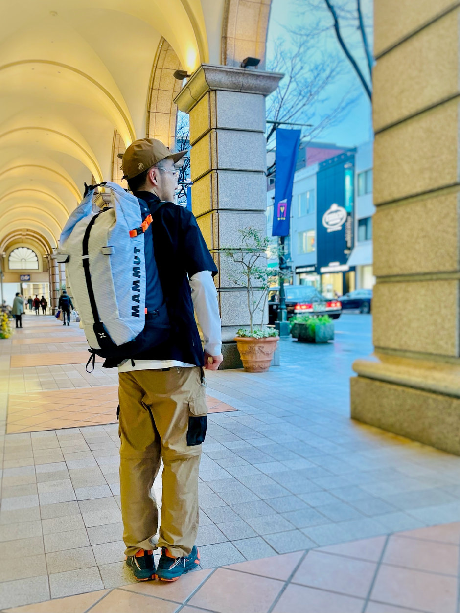 Going out in the evening E!KAWA