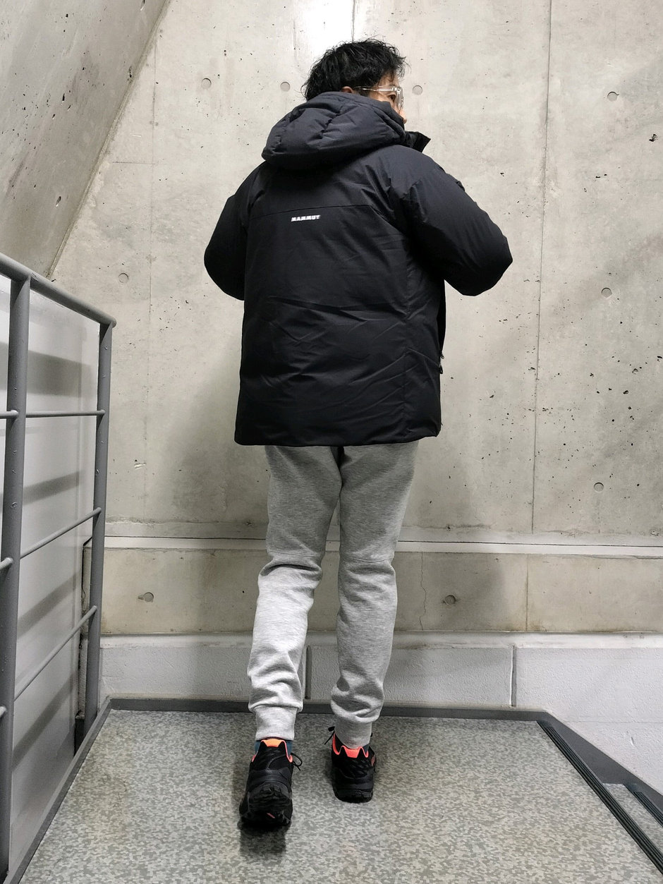 ダウン+スウェットパンツ まえちゃん